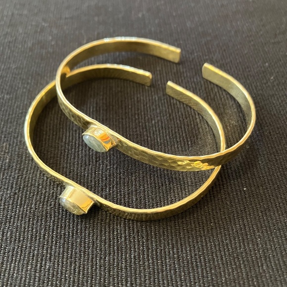 Hammered Brass Cuff Bracelet w/ Labradorite Gemstone Accent - Picture 3 of 3